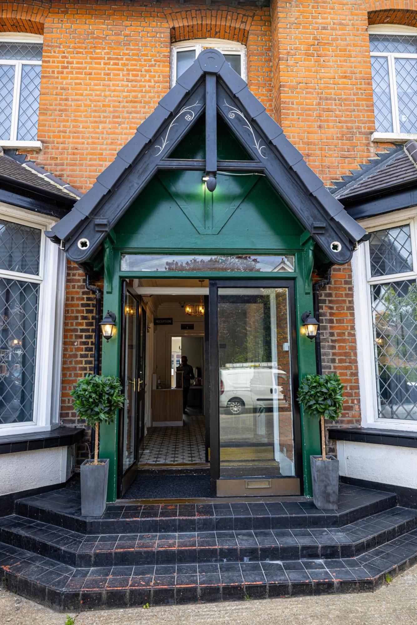 Woodford Hotel Londýn Exteriér fotografie